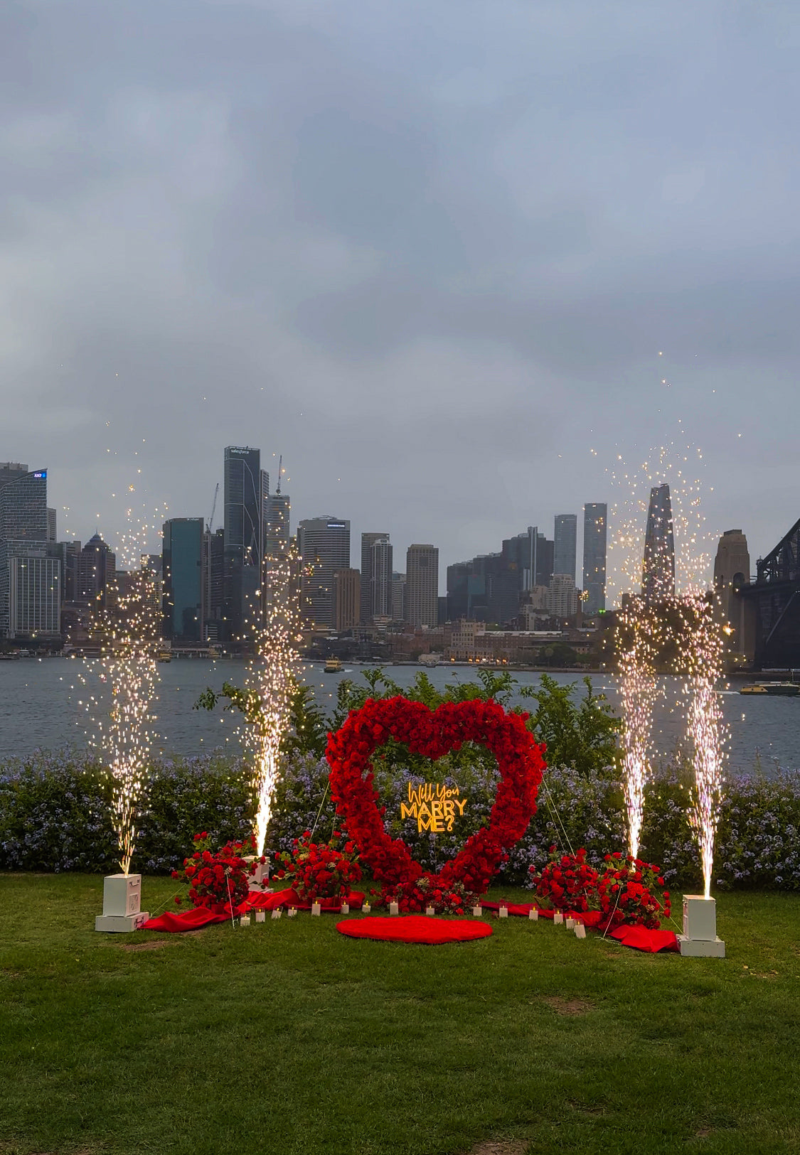 Mega Cold Spark Machine Hire – Silver Fountain